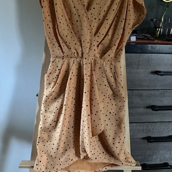 Bcbg Dress Peach with Dots  Small - Picture 2 of 4